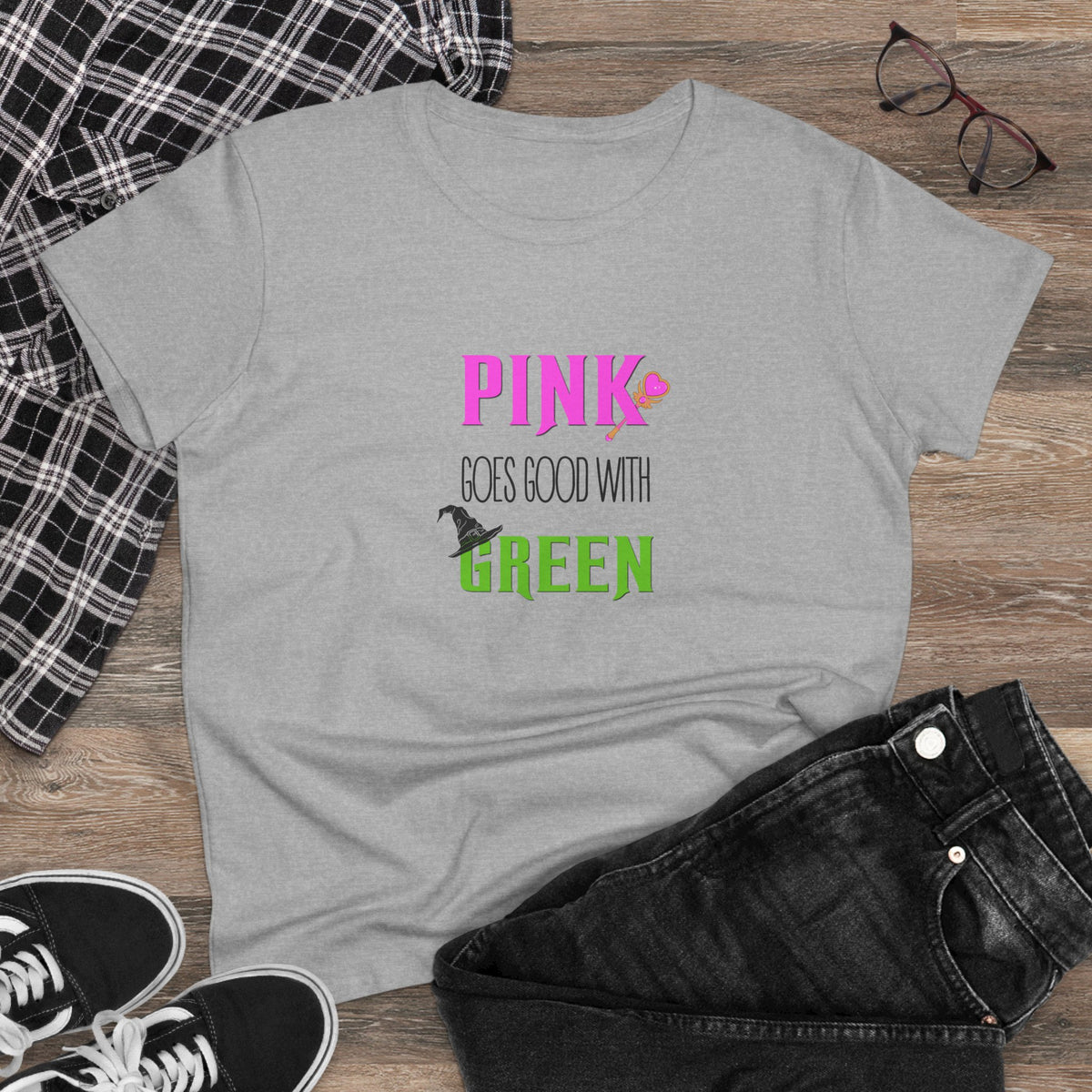 Pink goes good with green - Wicked - Women's Midweight Cotton Tee