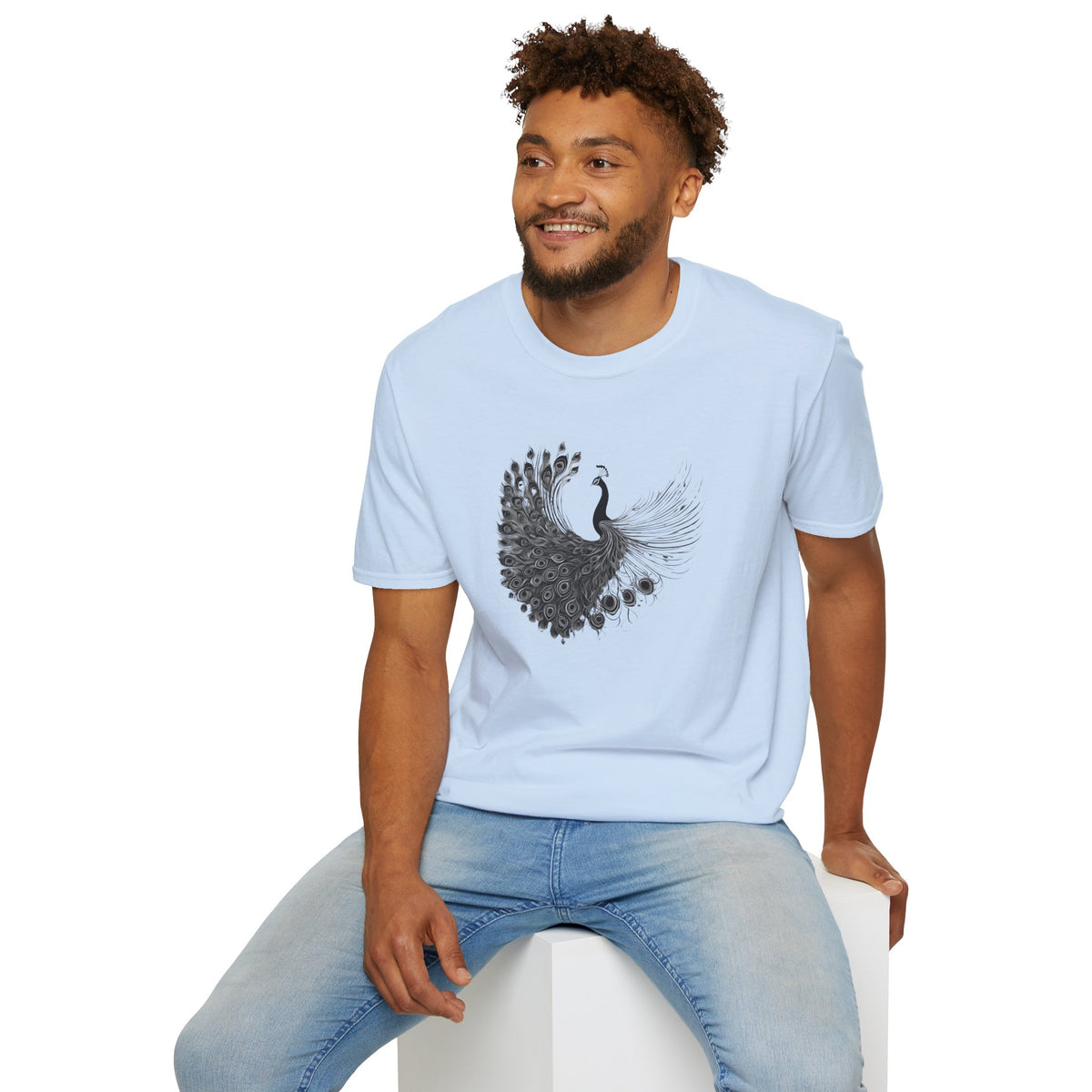 Peacock - Statement graphic - Unisex Softstyle T-Shirt