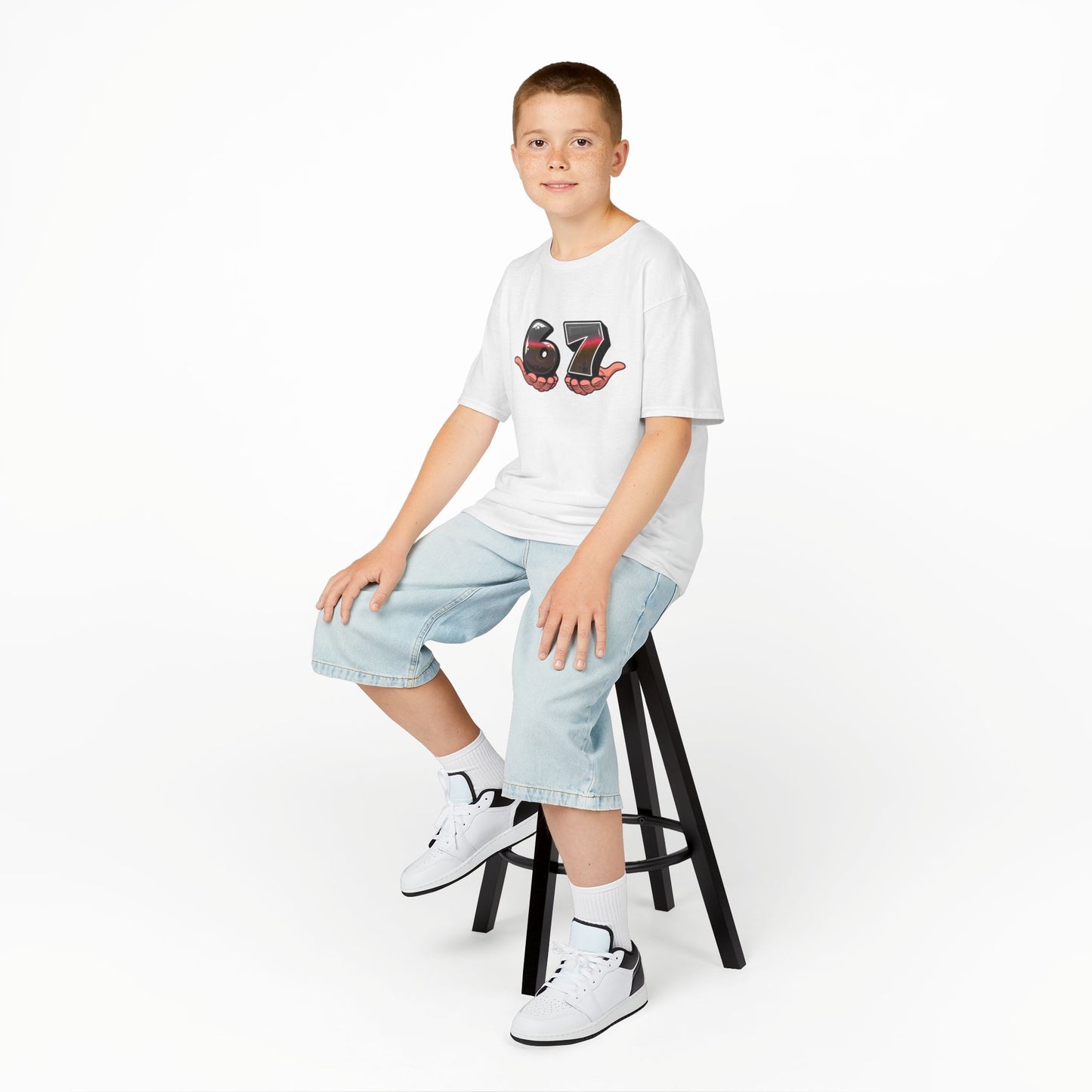 6-7 (black) - Youth / Kids Heavy Cotton™ Tee