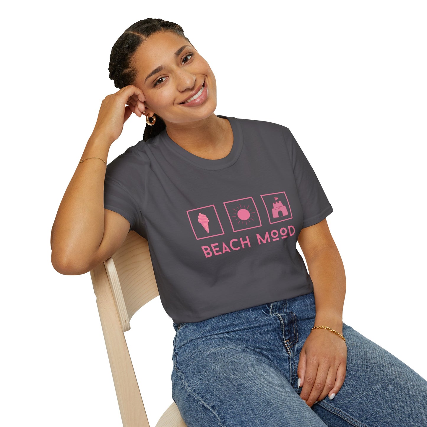 Beach Mood (pink) - Statement graphic - Unisex Softstyle T-Shirt
